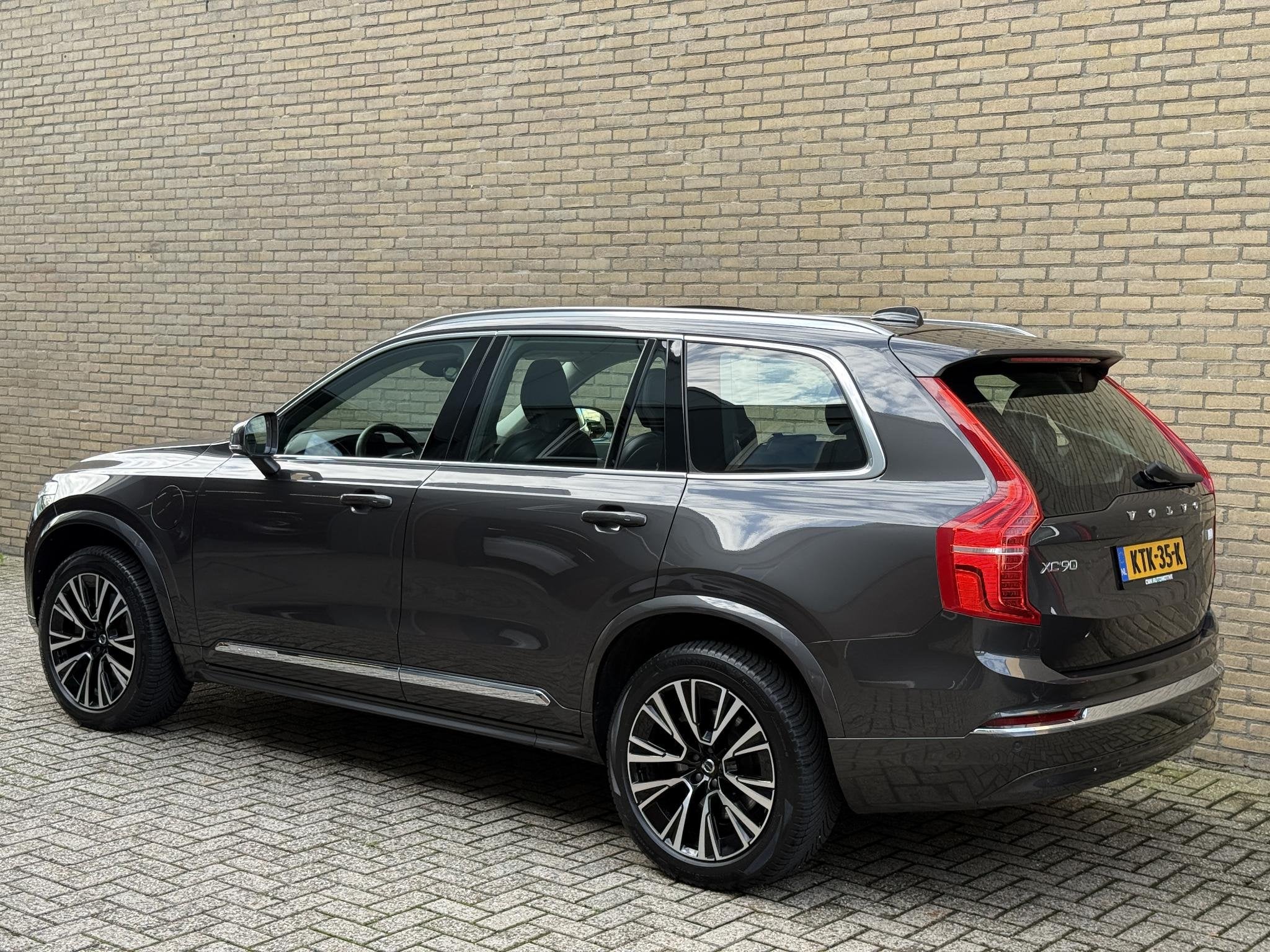 Volvo XC90 2.0 T8 445pk Recharge AWD Ultimate Bright | Long, Auto's, Gebruikt, Euro 6, 4 cilinders, 1969 cc