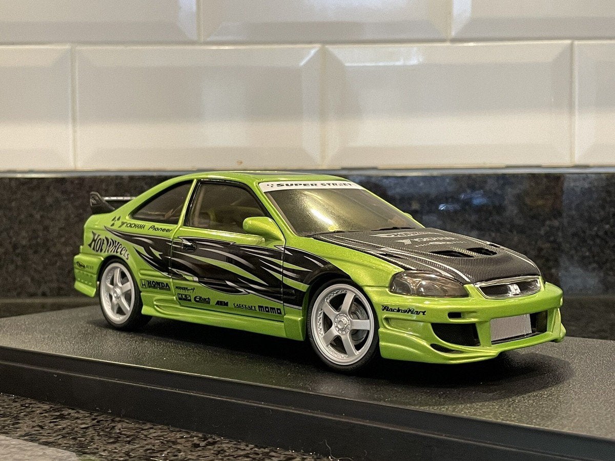GEZOCHT Honda Civic 1/18 van hot wheels, Hobby en Vrije tijd, Modelauto's | 1:18, Ophalen of Verzenden, Zo goed als nieuw, Hot Wheels