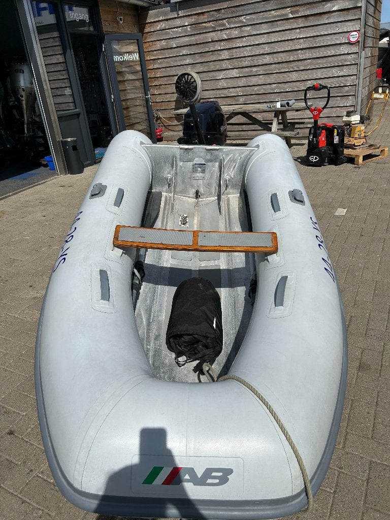AB Lammina 9UL incl Tohatsu 15pk, Aluminium, Inclusief motor, Zo goed als nieuw, Ophalen