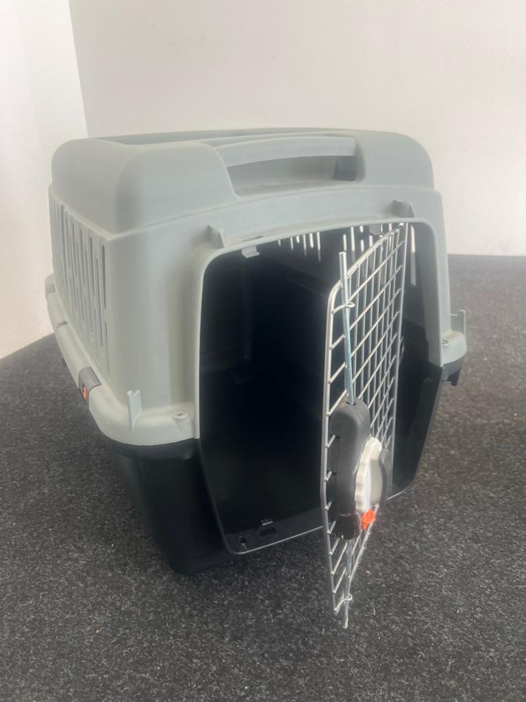 Grote transportbox hond, Ophalen, Zo goed als nieuw