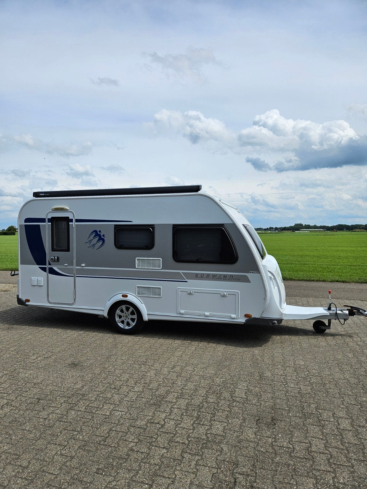 Knaus Sudwind 420 QD airco mover luifel fietsdrager en voort, Caravans en Kamperen, Caravans, Airco, Treinzit, Dwarsbed, Particulier
