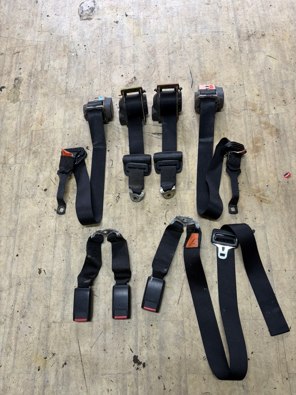 bmw e30 gordels set sedan 4 deurs, Ophalen