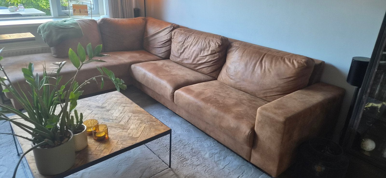 Comfortabele Hoekbank - Zo goed als nieuw, Huis en Inrichting, Banken | Bankstellen, Ophalen, 250 tot 300 cm, 100 tot 125 cm, Hoekbank