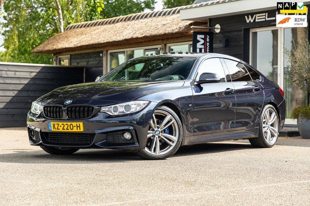 BMW 4-serie Gran Coupé 420i M-Pakket I Carbonschwarz metall, Automaat, 1998 cc, Achterwielaandrijving, Gebruikt