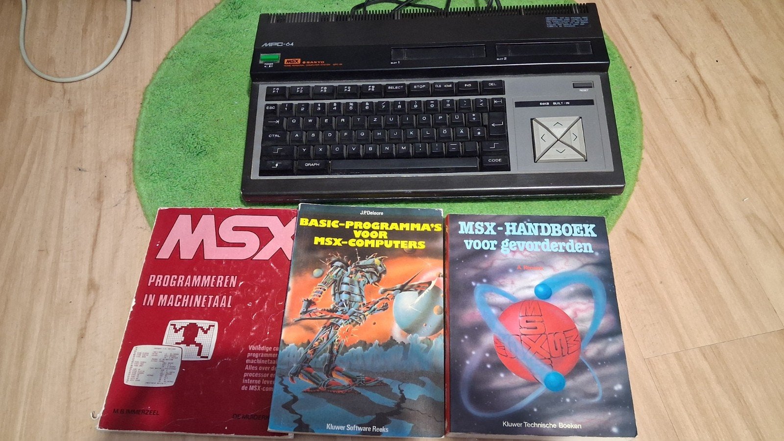 Msx 1 computer met boeken, Ophalen of Verzenden