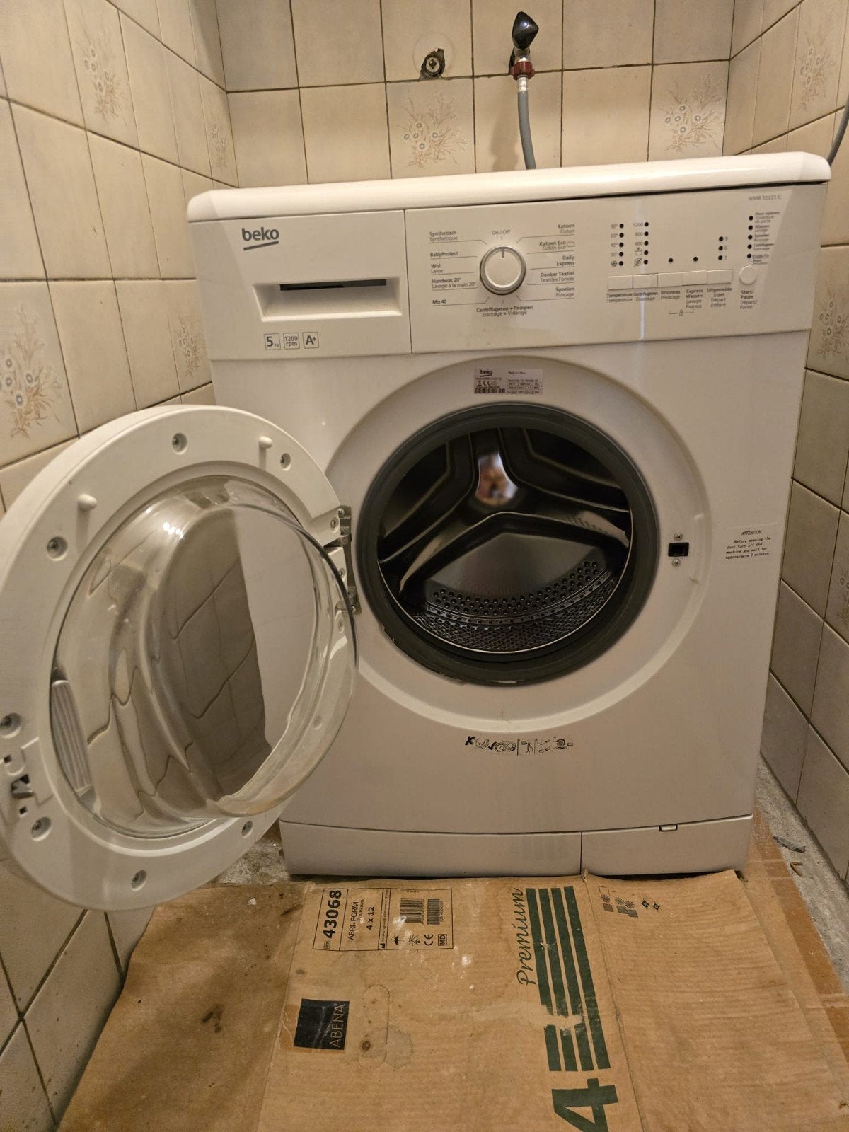 wasmachine Beko TE KOOP, Ophalen, 1200 tot 1600 toeren, 85 tot 90 cm