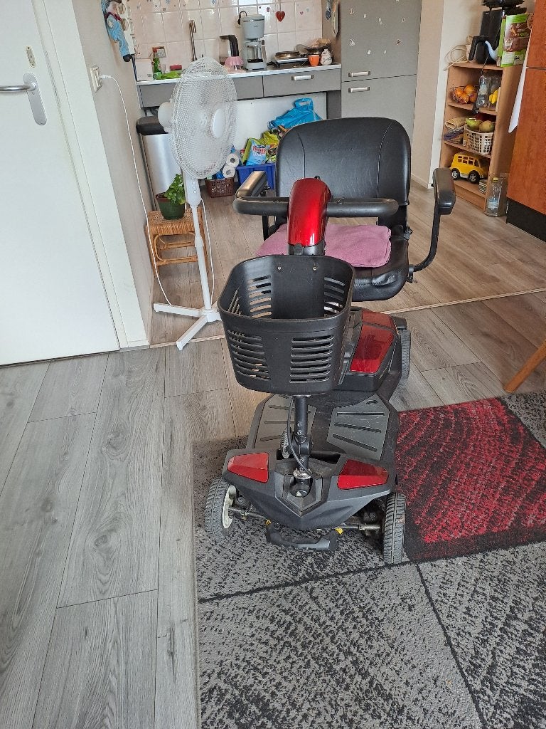 Scootmobiel, Diversen, Brommobielen en Scootmobielen, Gebruikt, 26 t/m 35 km, 11 t/m 15 km/u, Ophalen