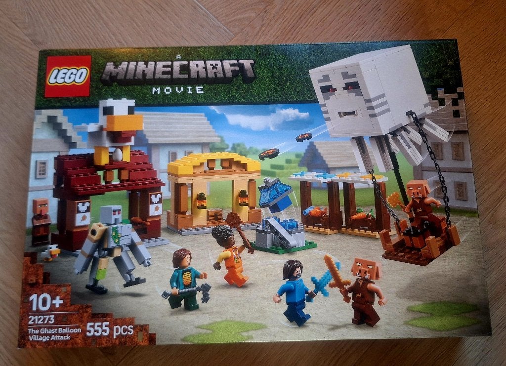 LEGO 21273 Minecraft: de Ghast-Ballon aanval op het dorp, Kinderen en Baby's, Speelgoed | Duplo en Lego, Minecraft, Lego, Nieuw