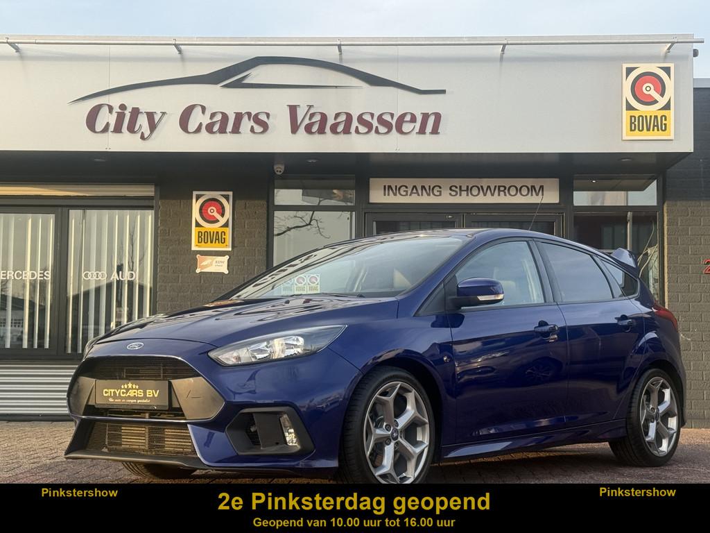 Ford Focus 2.0 ST RS Look 251 pk apple carplay pdc v/a Recar, 15 km/l, Gebruikt, 4 cilinders, 252 pk