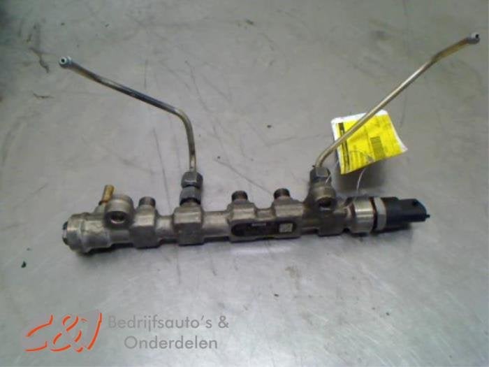 Galerij (Injectie) van een Opel Vivaro, Gebruikt, -, -, Opel