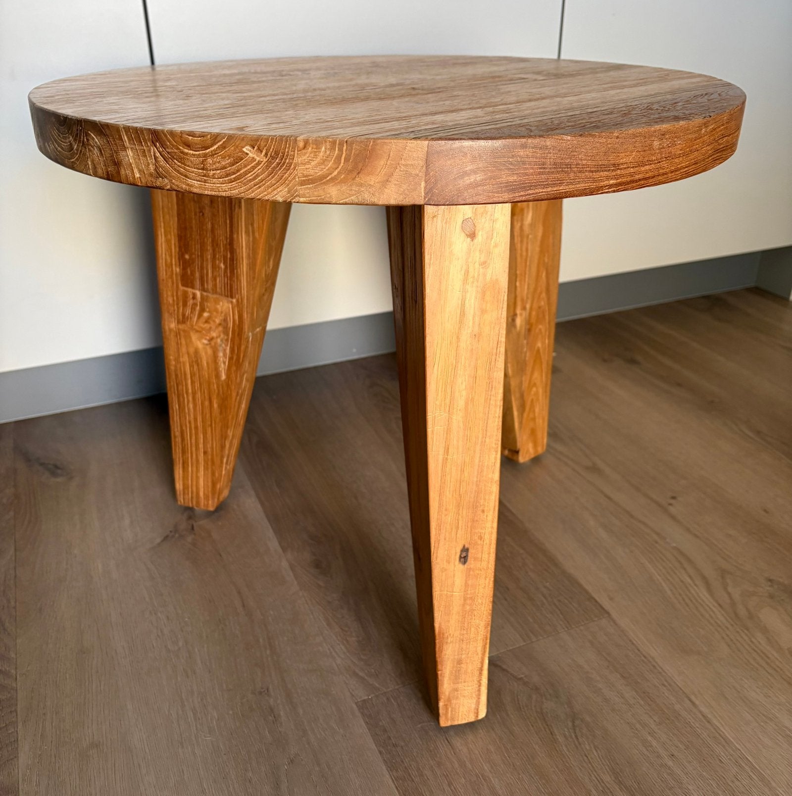 HK Living bijzettafel salontafel koffietafel teakhout 3 poot, Huis en Inrichting, Tafels | Salontafels, Ophalen, 50 tot 100 cm