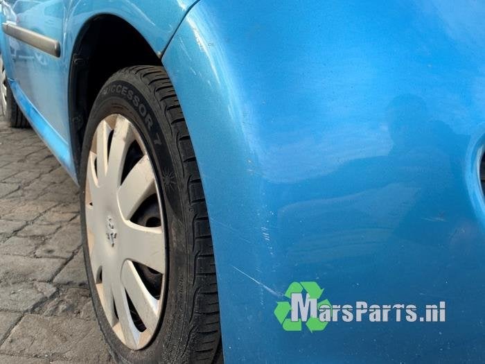 Voorbumper van een Peugeot 107, Gebruikt, -, -, Ophalen of Verzenden