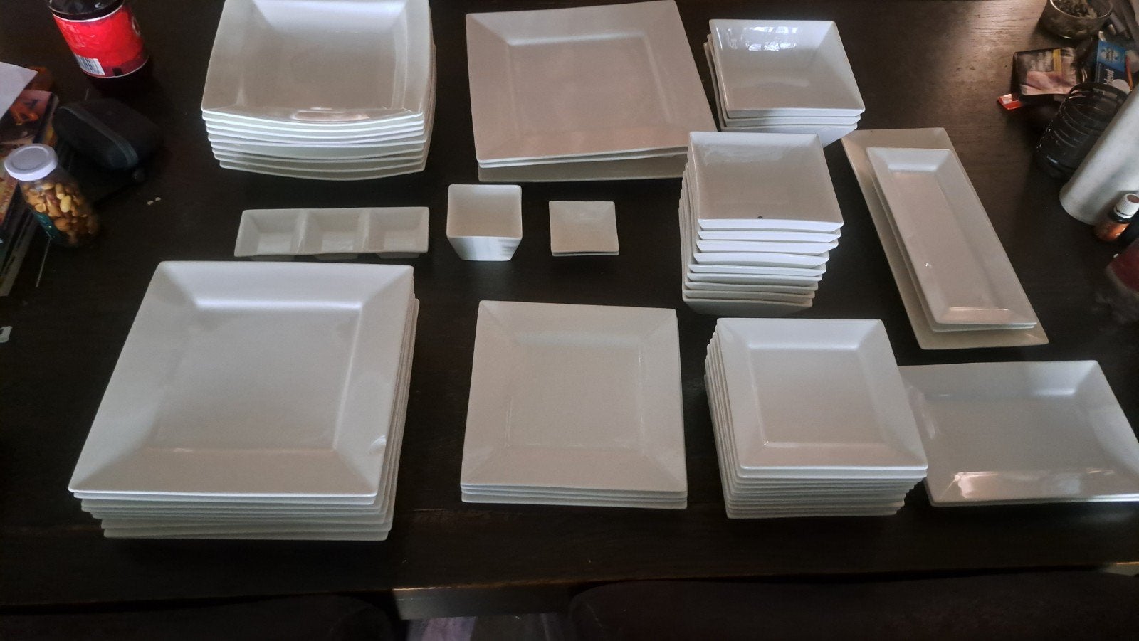 Uitgebreid wit servies vierkant, Ophalen, Gebruikt, Keramiek, Compleet servies