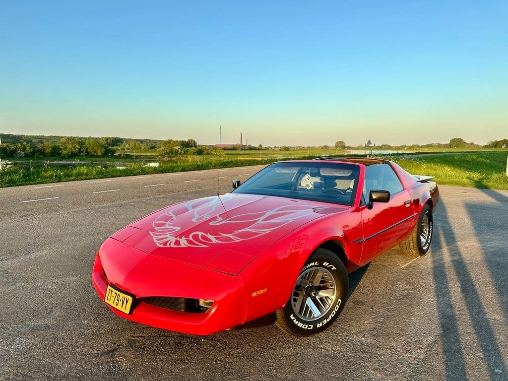 Pontiac Firebird 3.1 V6 in TOP staat!, Automaat, 454 kg, Origineel Nederlands, Bedrijf