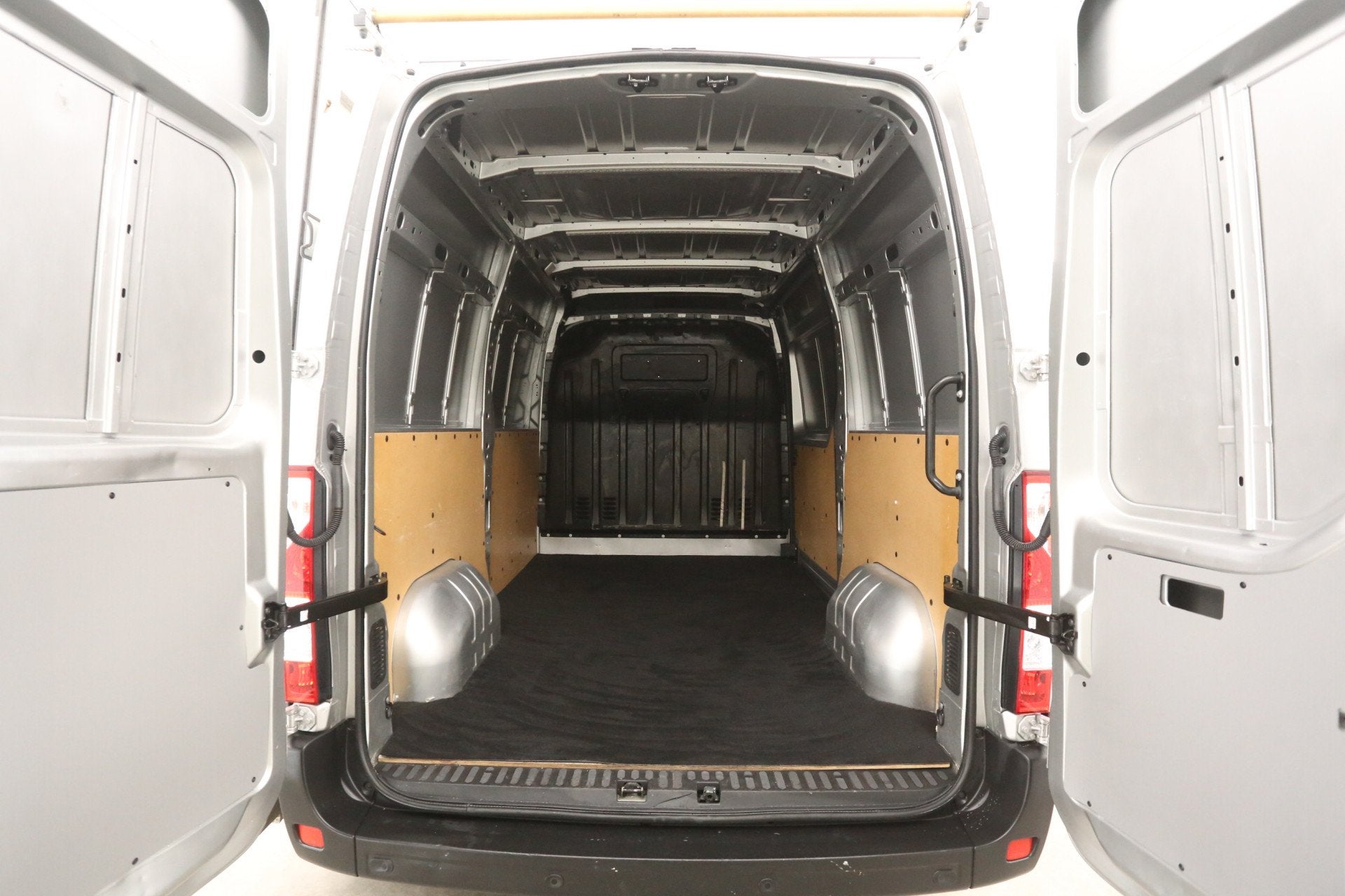 Opel Movano 2.3 Turbo L2H2 | Glasresteel | Airco | Camera |, Auto's, Voorwielaandrijving, Gebruikt, Euro 6, 4 cilinders