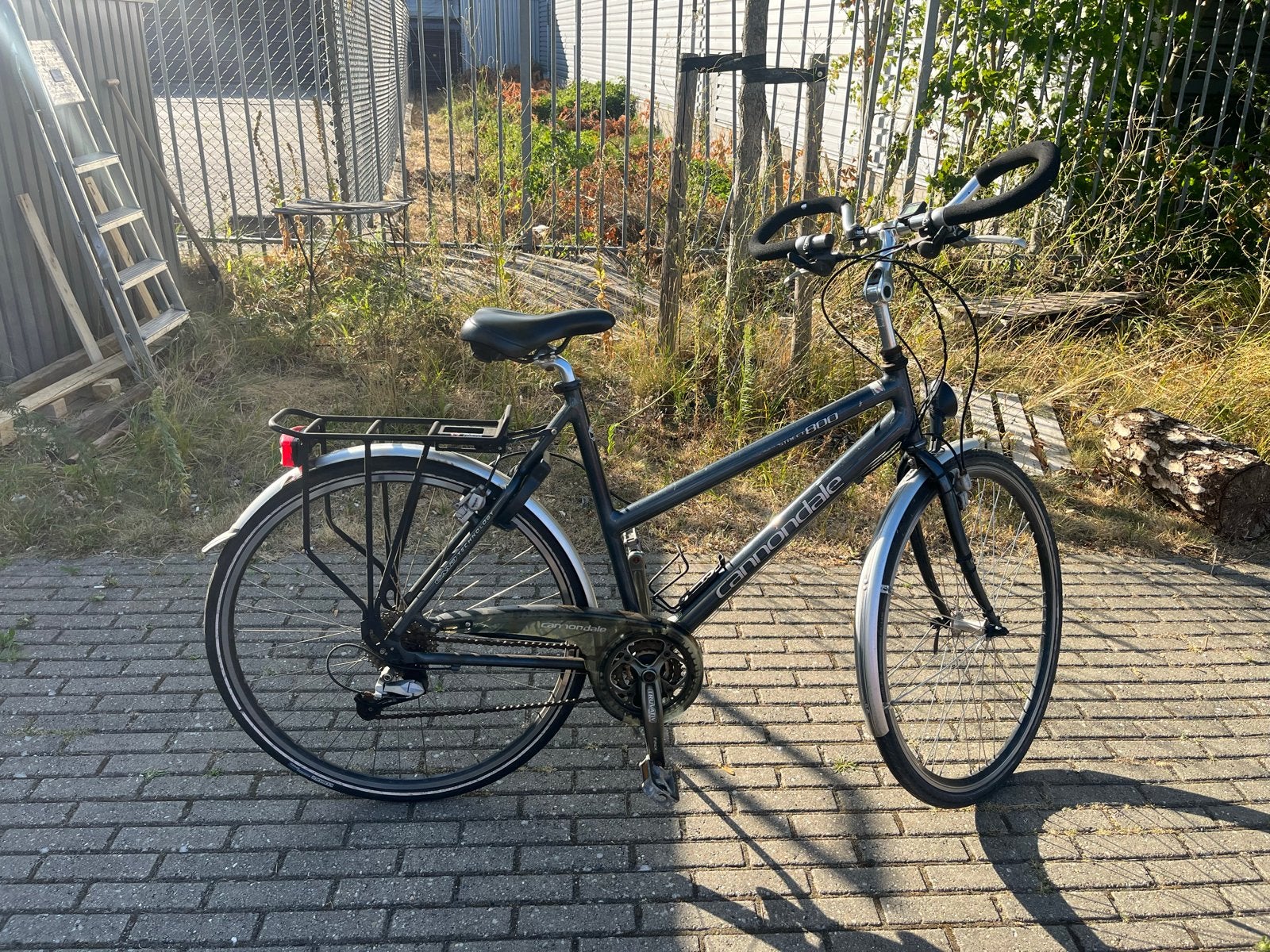 Cannondale damesfiets - Ideaal voor korte ritjes, Fietsen en Brommers, Fietsen | Dames | Damesfietsen, Gebruikt, Velgrem, Versnellingen