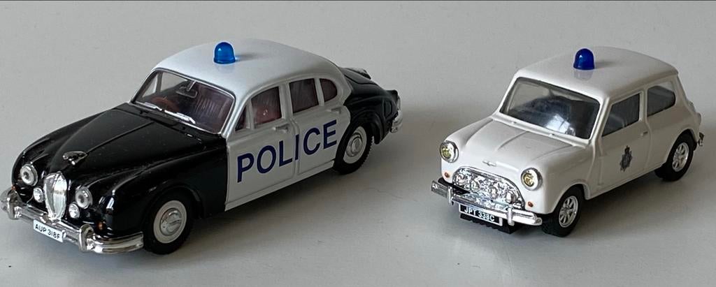 Corgi Limited Edition Politie Auto's: Jaguar & Mini, Ophalen of Verzenden, Zo goed als nieuw, Auto, Corgi