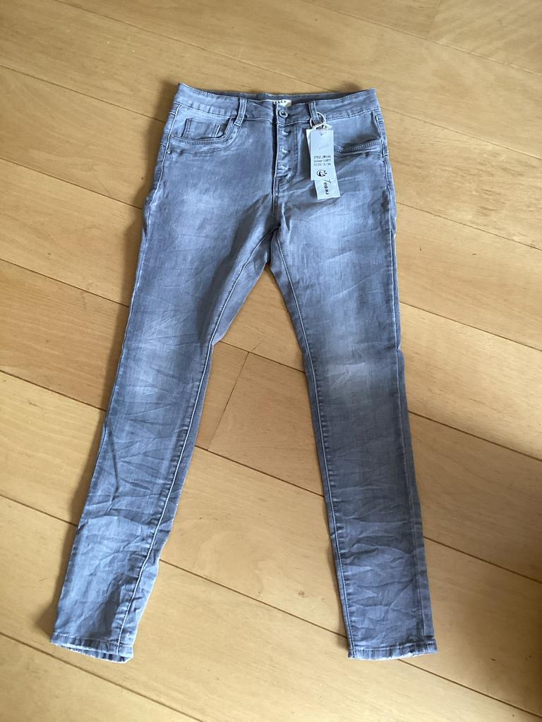 Nieuwe grijze skinny jeans van Jewelly, maat S/36, Kleding | Dames, Spijkerbroeken en Jeans, Ophalen of Verzenden, Nieuw, Grijs
