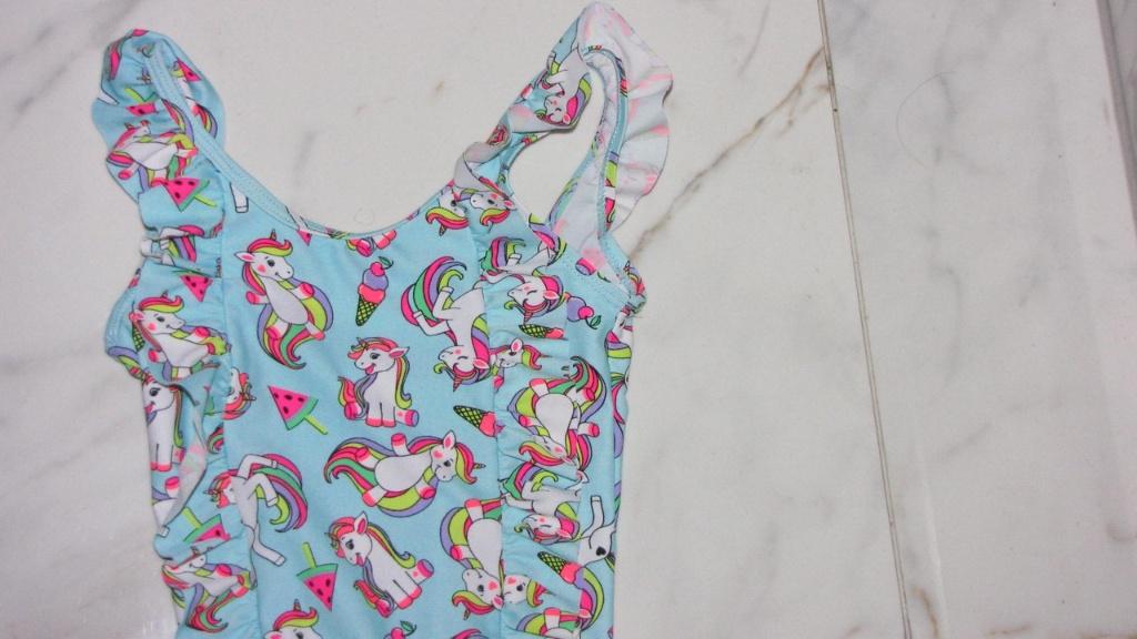 98-104 BADPAK eenhoorn  unicorn, Ophalen of Verzenden, Zo goed als nieuw, Meisje, Sport- of Zwemkleding