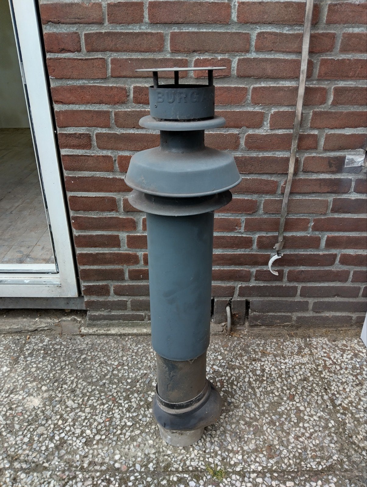 burgas dakdoorvoer metaal gasdoorvoor 90 h / 13 /8 breed, Ophalen, Gebruikt, Ventilator en Afzuiger