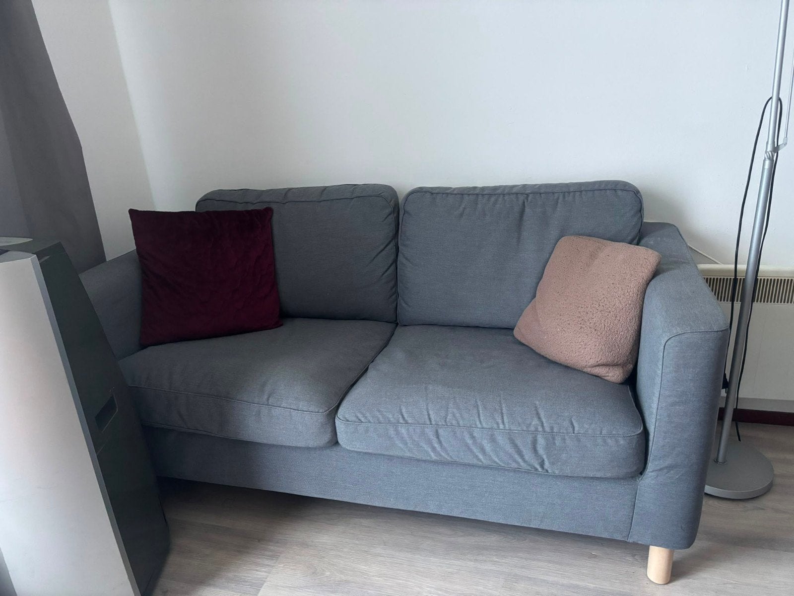 IKEA tweezits bankje grijs  // bank 2 zits GEEN BESCHADIGING, Huis en Inrichting, Ophalen, 150 tot 200 cm, Tweepersoons, 75 tot 100 cm
