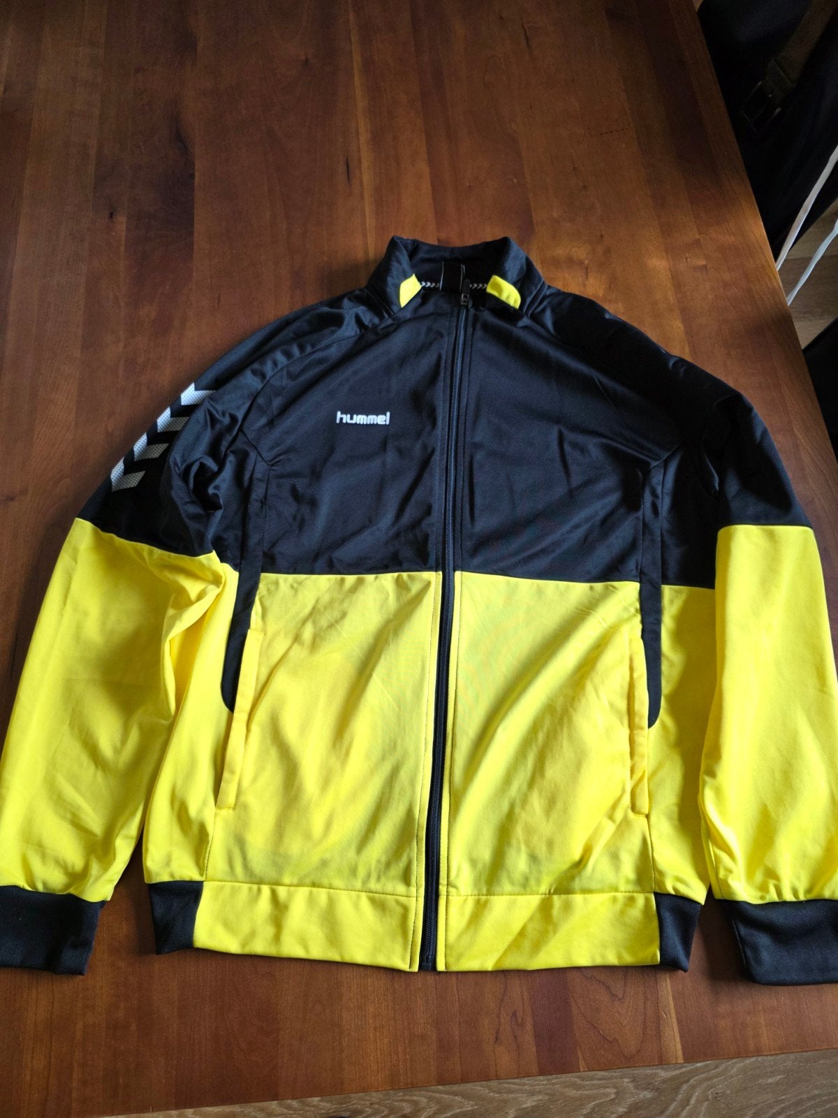 Hummel trainingsjasje als nieuw XL, Ophalen, Zwart, Algemeen, Hummel