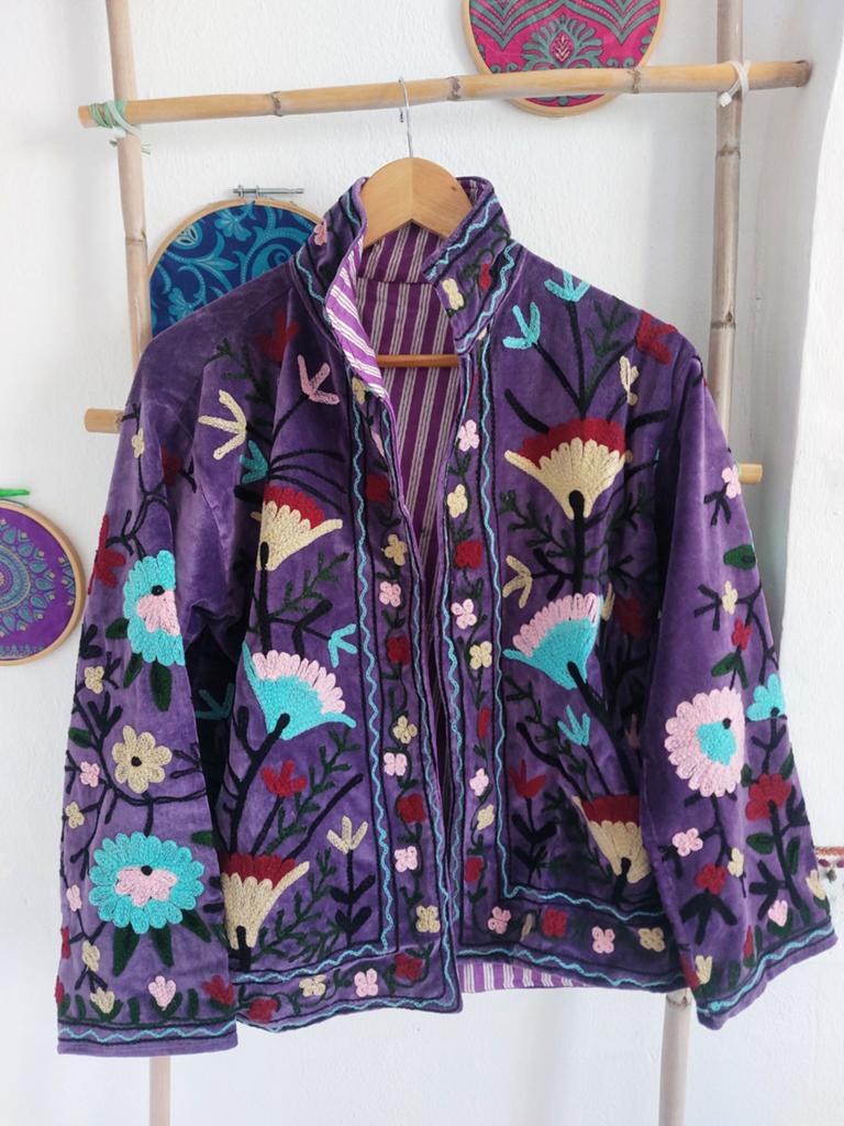 Paars fluwelen Suzani jasje uit India, Kleding | Dames, Jasjes, Kostuums en Pakken, Maat 38/40 (M), India, Verzenden, Paars