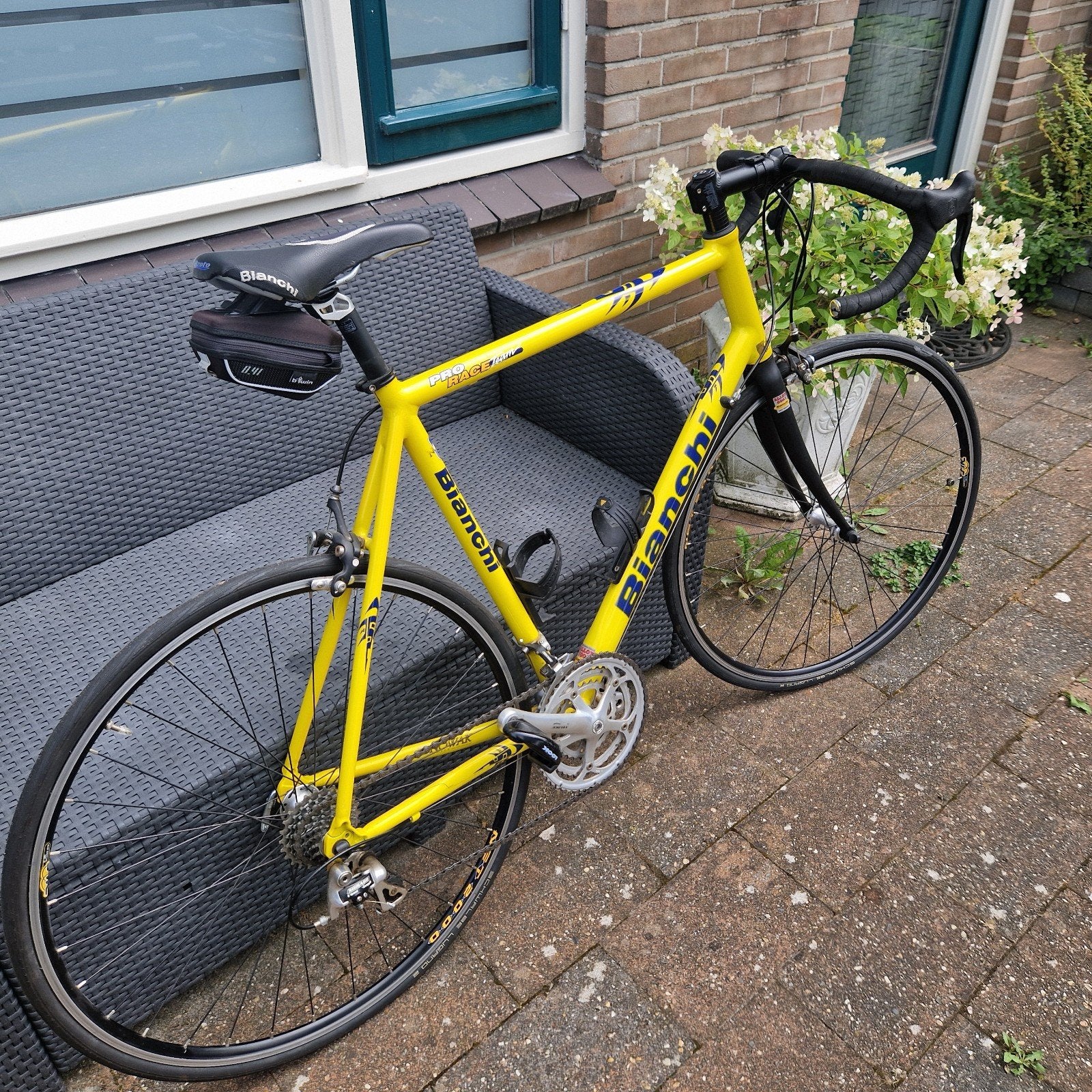 Bianchi racefiets - Geel - Bieden, Ophalen