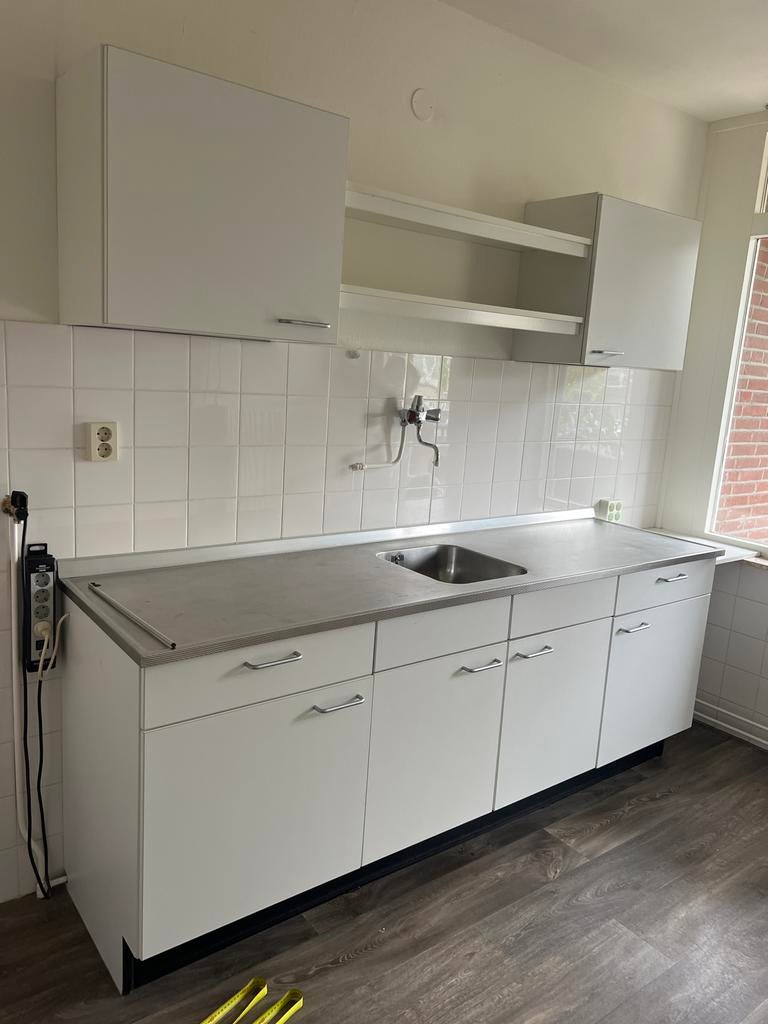 Keukenblok met bovenkasten - 220x60 cm, Huis en Inrichting, Keuken | Complete keukens, Ophalen, Gebruikt, Wit, Enkelwandige keuken