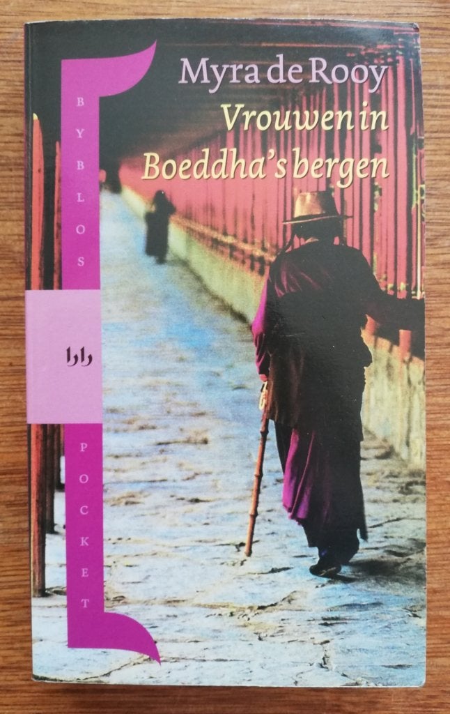 Vrouwen in Boeddha's bergen - Myra de Rooy, Ophalen of Verzenden, Gelezen, Spiritualiteit algemeen, Overige typen