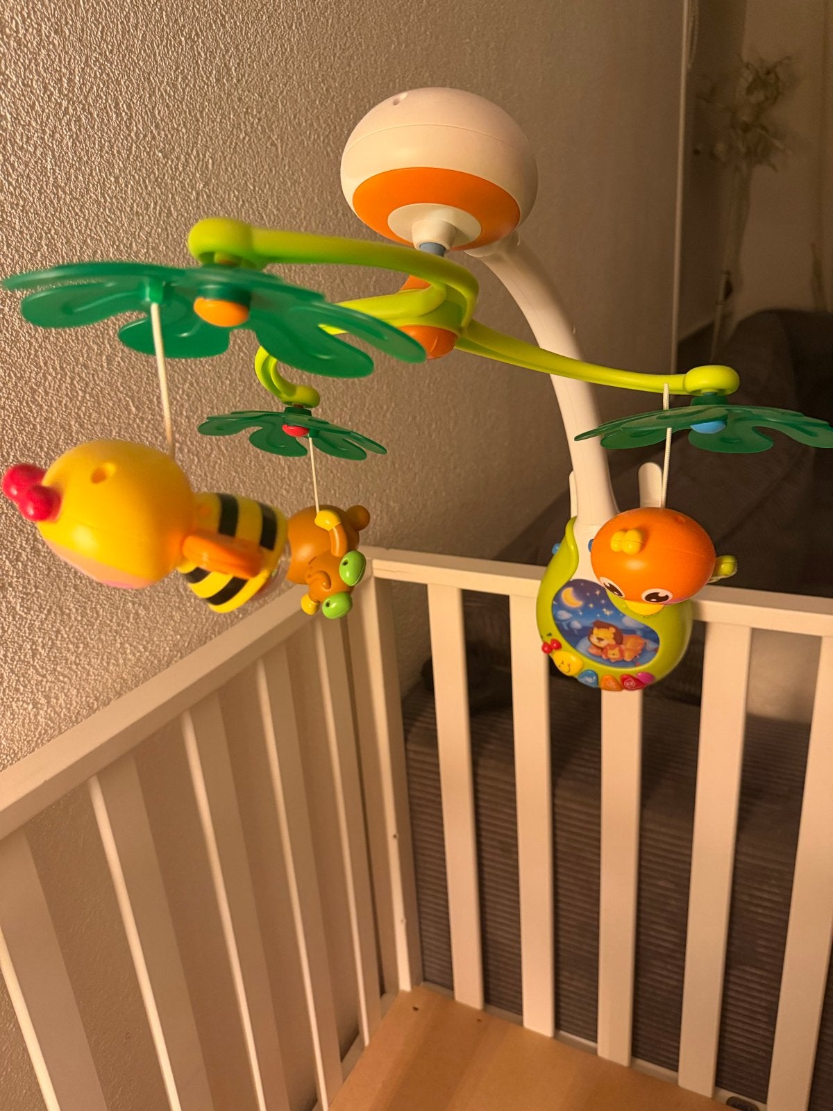 Muzikale baby mobiel met licht en geluid, Ophalen, Zo goed als nieuw, Mobiel, Met licht