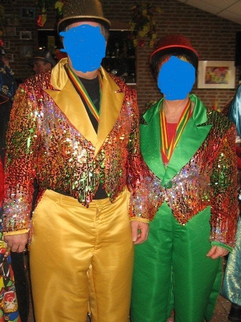 Partij slipjassen met pantalons en hoge glitterhoed.  , Maat 38/40 (M), Carnaval, Nieuw, Ophalen of Verzenden