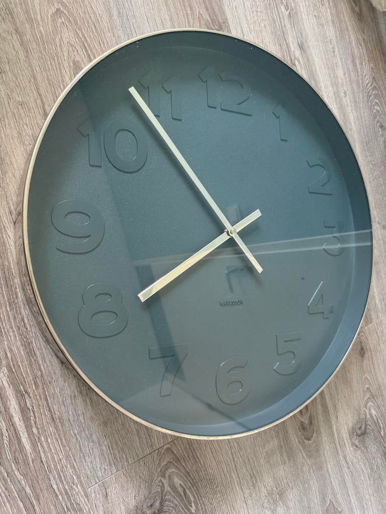 Karlsson Wandklok - Modern Design, Ophalen, Zo goed als nieuw, Analoog, Wandklok