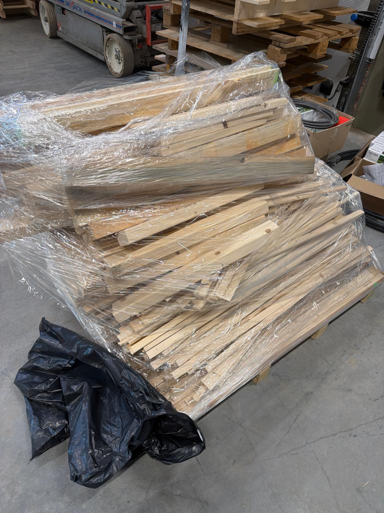 Stookhout en pallets, Doe-het-zelf en Verbouw, Hout en Planken, Ophalen, Gebruikt, Minder dan 25 mm, Pallet