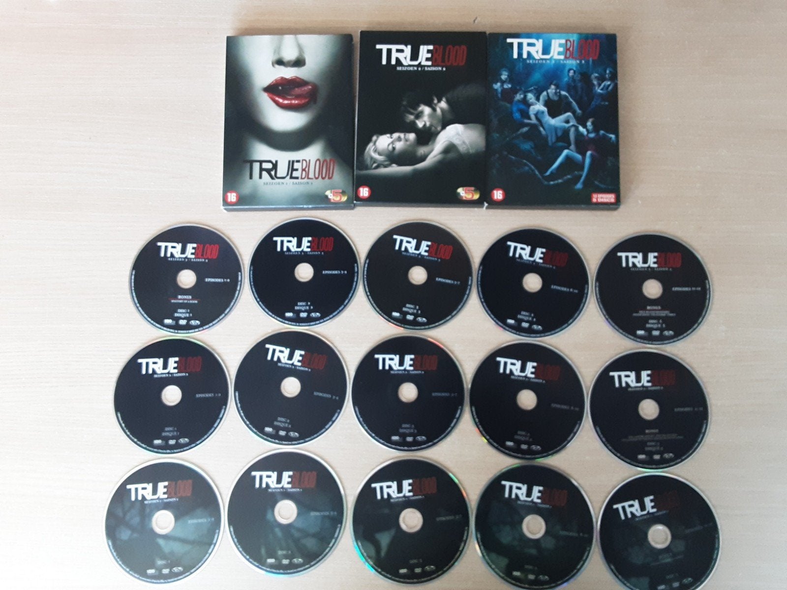Serie Treu Blood seizoen 1,2 en 3, Horror, Engels, Vanaf 16 jaar, Nederlands