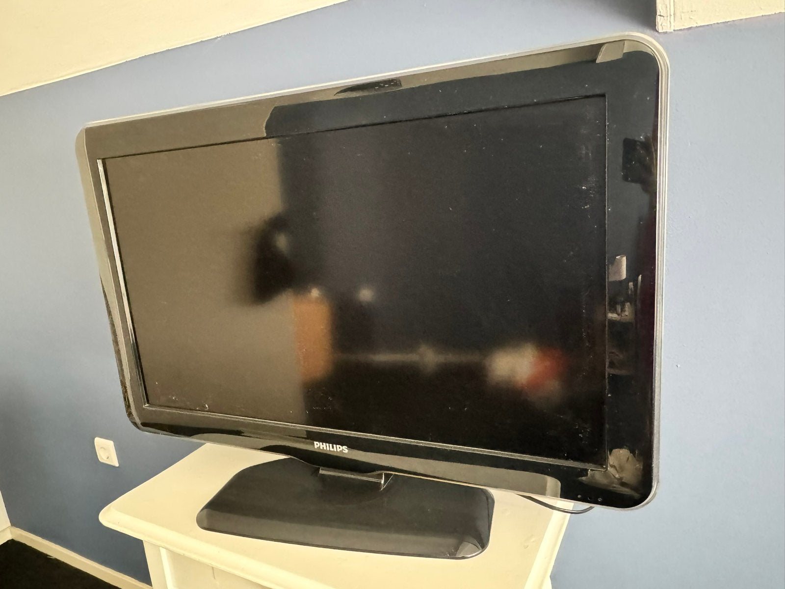 Philips 32 inch tv op draaibare voet, Audio, Tv en Foto, Televisies, Ophalen, Philips, Gebruikt, 50 Hz