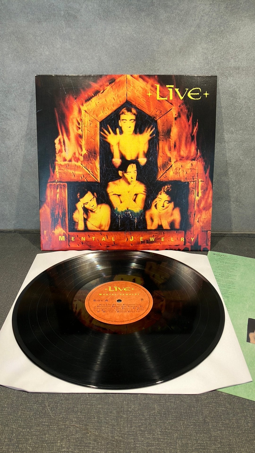 Live   —.  Mental Juwelry, LP, Inclusief binnenhoes, Ophalen of Verzenden, Zo goed als nieuw