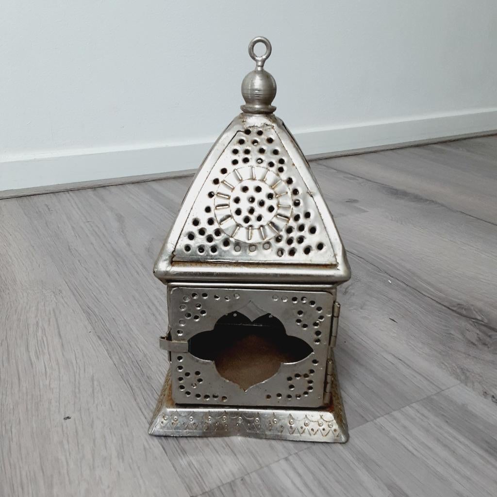 metalen lantaarn windlicht, Huis en Inrichting, Woonaccessoires | Kandelaars en Kaarsen, Ophalen of Verzenden, Metaal, 25 tot 50 cm
