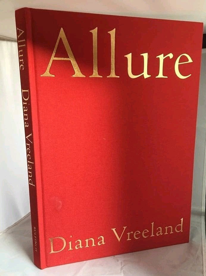 ALLURE Diana Vreeland. Hardcover XXL formaat, Ophalen of Verzenden, Zo goed als nieuw