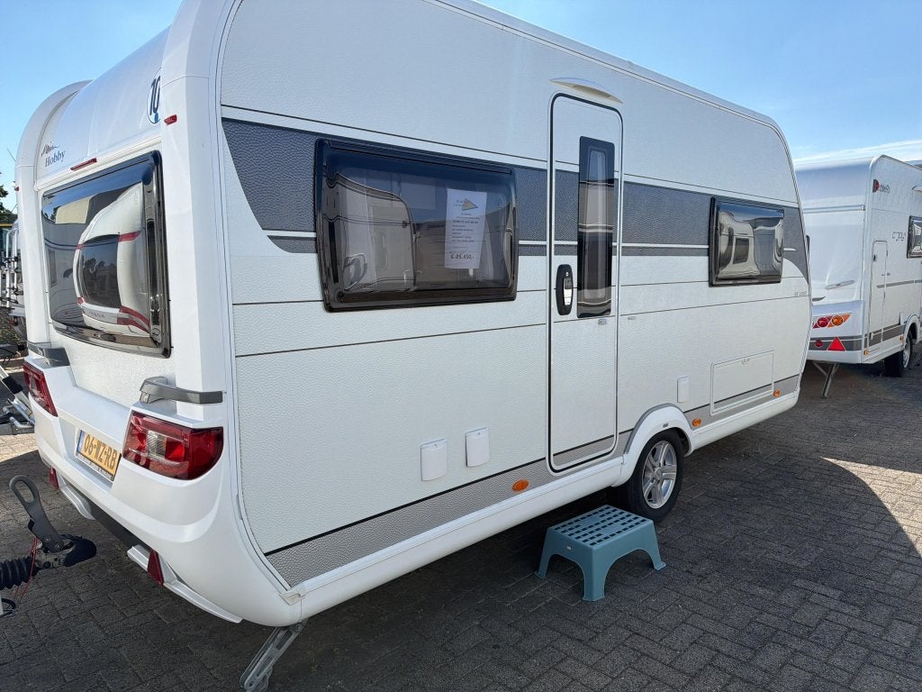 Hobby De Luxe 460 UFE, Caravans en Kamperen, Ringverwarming, Rondzit, Hobby, Bedrijf