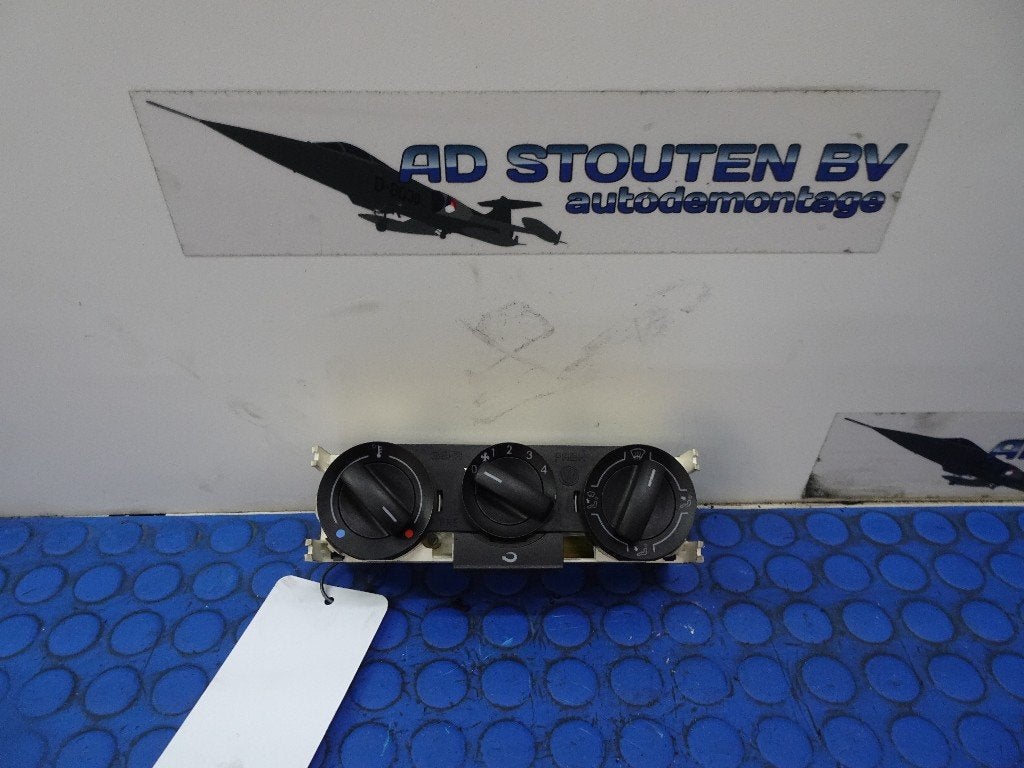 Bedieningspaneel Verwarming Volkswagen Fox (5Z) 6Q0819045T, Gebruikt, Volkswagen, Volkswagen AG, Kundenbetreuung@volkswagen.de