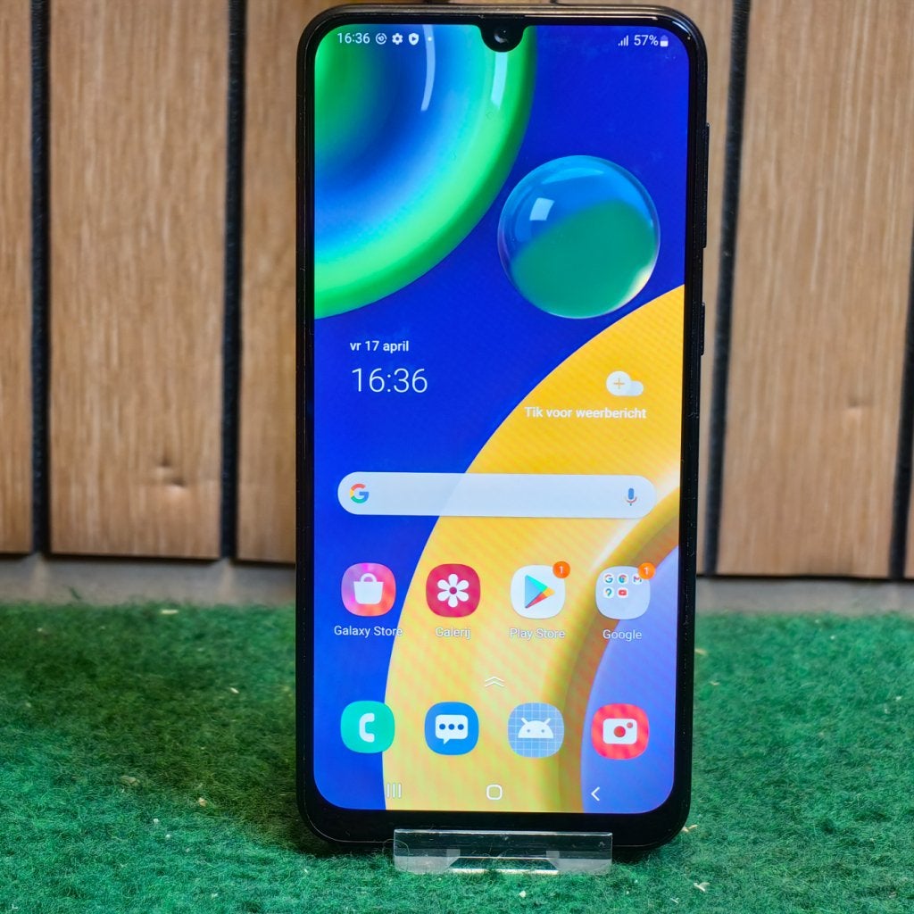 Samsung Galaxy M21 64GB Android 10 - In Nette Staat, Samsung, Gebruikt, Support@Samsung.com, 129, Samsung-ro, Yeongtong-gu
Suwon-si, Gyeonggi-do 16677
South Korea