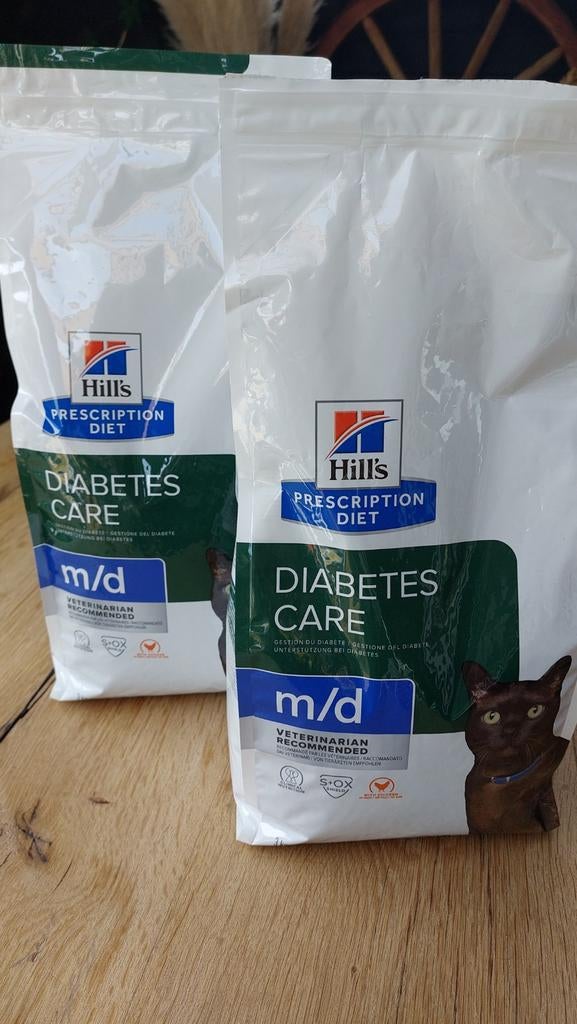 Hills diabetes kattenvoer brokjes - 1 zak nieuw, 1 zak half, Dieren en Toebehoren, Ophalen of Verzenden, Kat