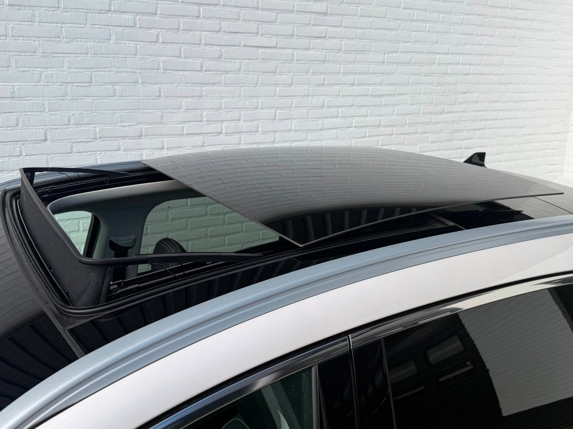 Ford Kuga 2.5 PHEV Vignale PANODAK l ACC l B&O l TREKHAAK l, Auto's, Gebruikt, Zwart, 4 cilinders, Adaptive Cruise Control