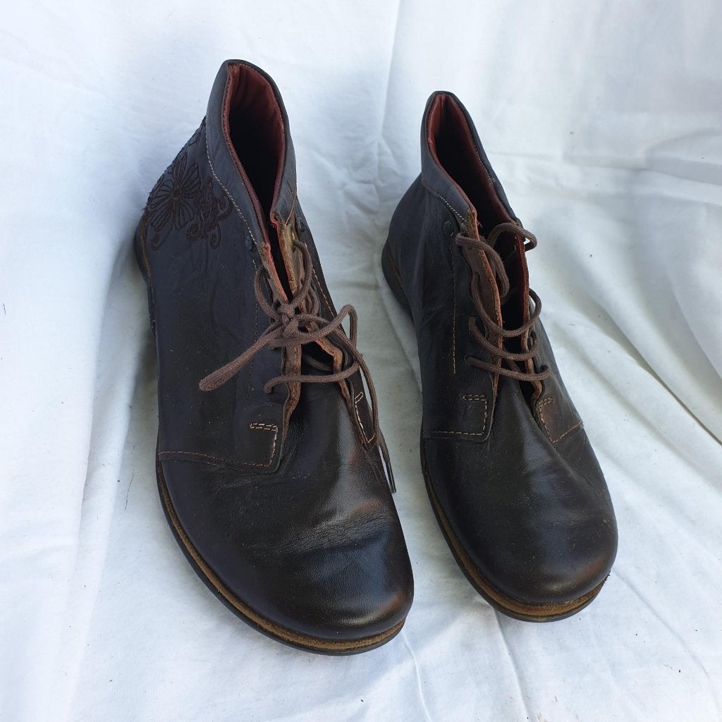 Mooie bruine leren damesschoenen. Sticksel. Mt 37 Romika, Schoenen met lage hakken, Bruin, ., Ophalen of Verzenden