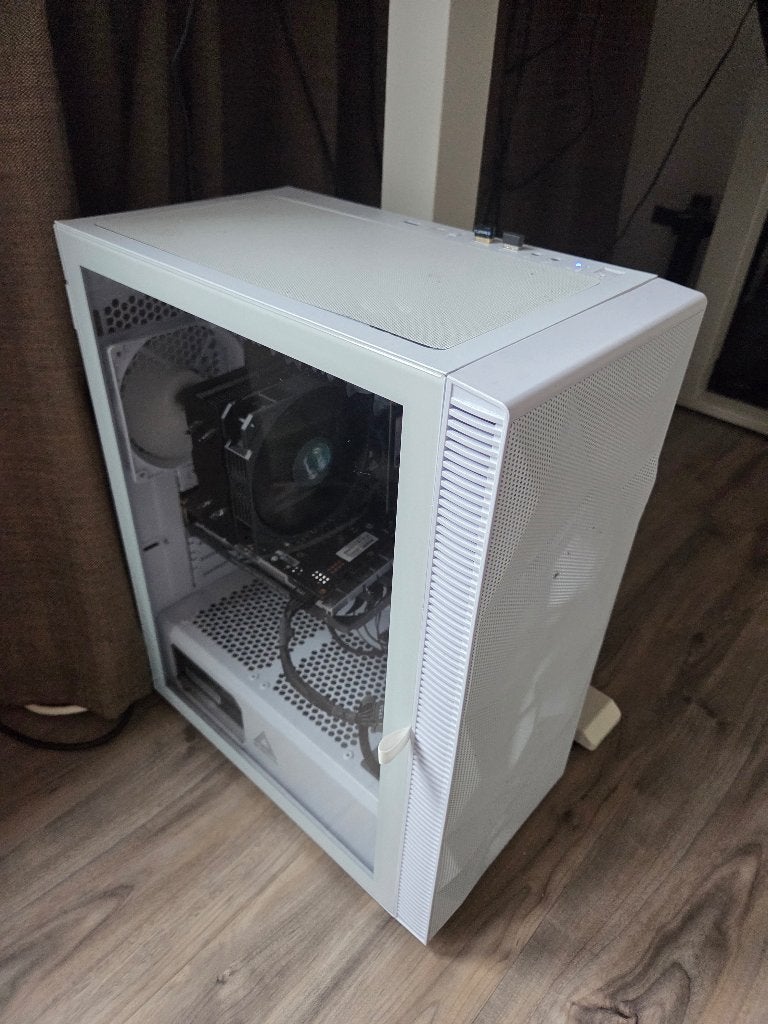AMD Ryzen 5 5600, 32gb DDR4 RAM, GeForce GTX 1650 GDDR6, Ophalen, 32 GB, Zelf gebouwde pc, Nieuw