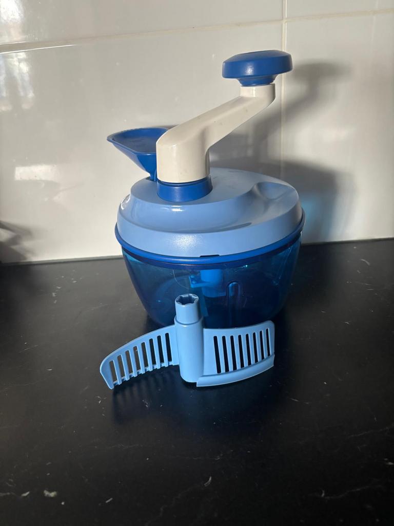 Tupperware multisnijder, Ophalen, Zo goed als nieuw, Overige typen