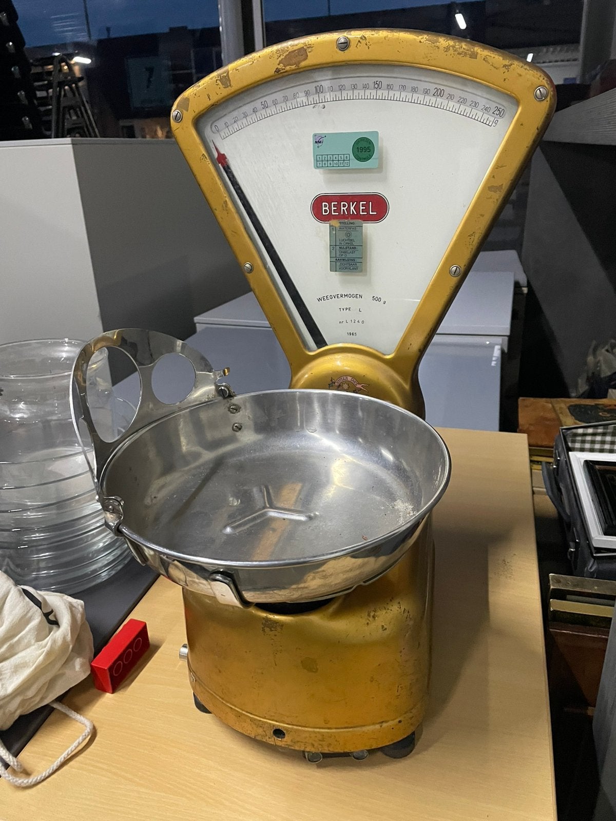 Originele Vintage Berkel Weegschaal Type L – Goud/Geel, Ophalen, 1 tot 500 gram, X, Gebruikt