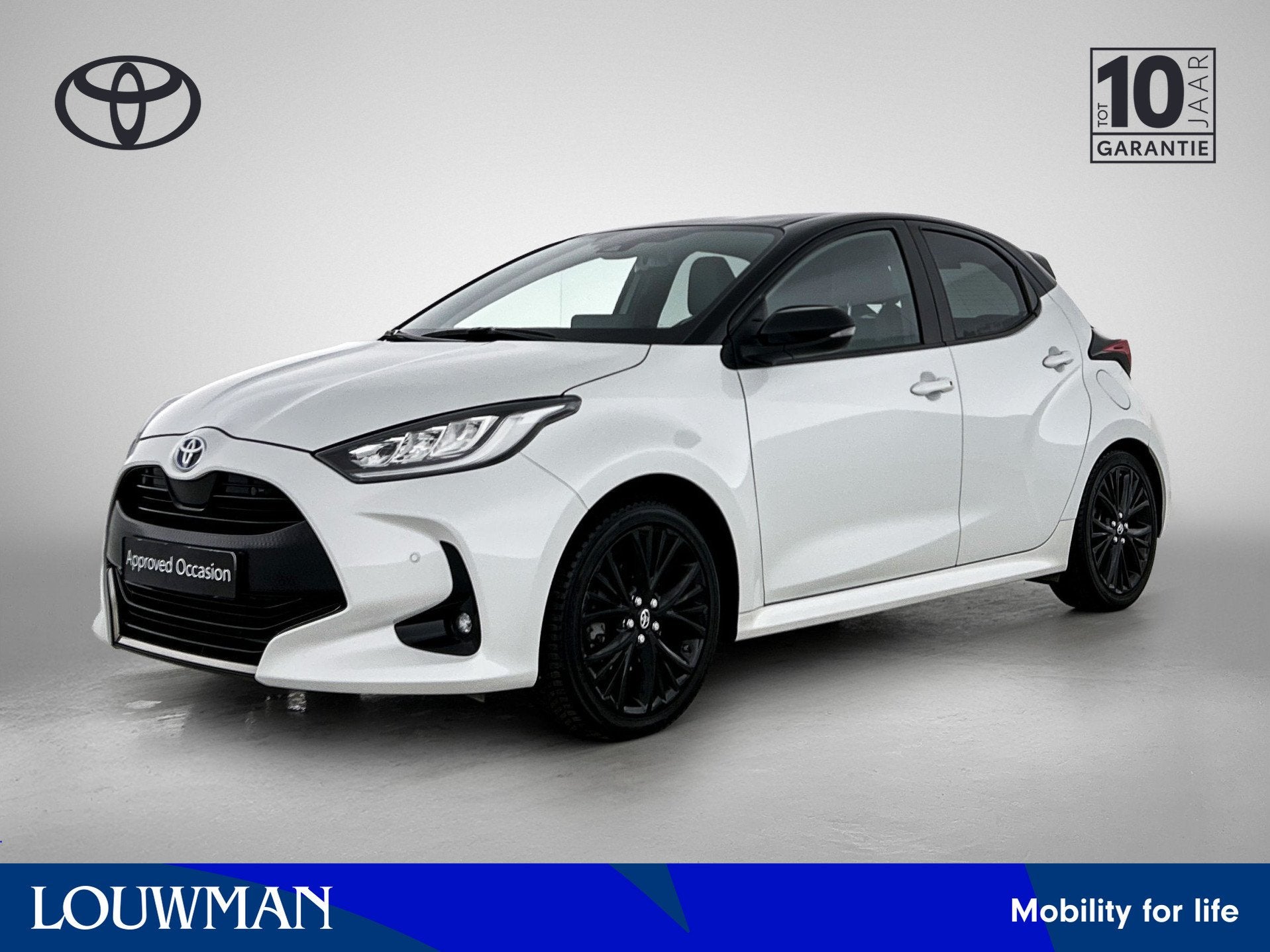 Toyota Yaris 1.5 Hybrid Executive | JBL | Stoelverwarming |, 450 kg, Gebruikt, Zwart, Bedrijf