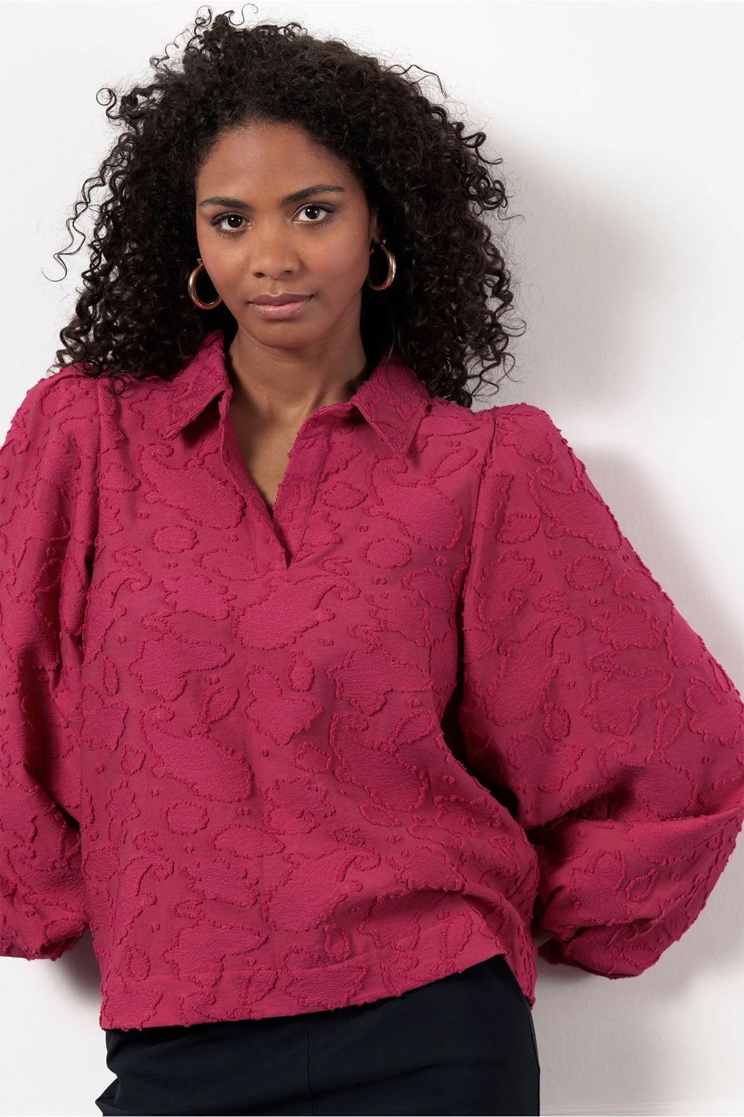 Studio Anneloes Rianne blouse jaquard cerise mt M Zgan Nwp, Ophalen of Verzenden, Zo goed als nieuw, Maat 38/40 (M), Roze